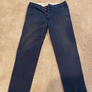 Hollister Slim-Straight Chino Pants